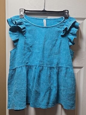 Zenana Outfitters Turquoise Ruffle Sleeve Top